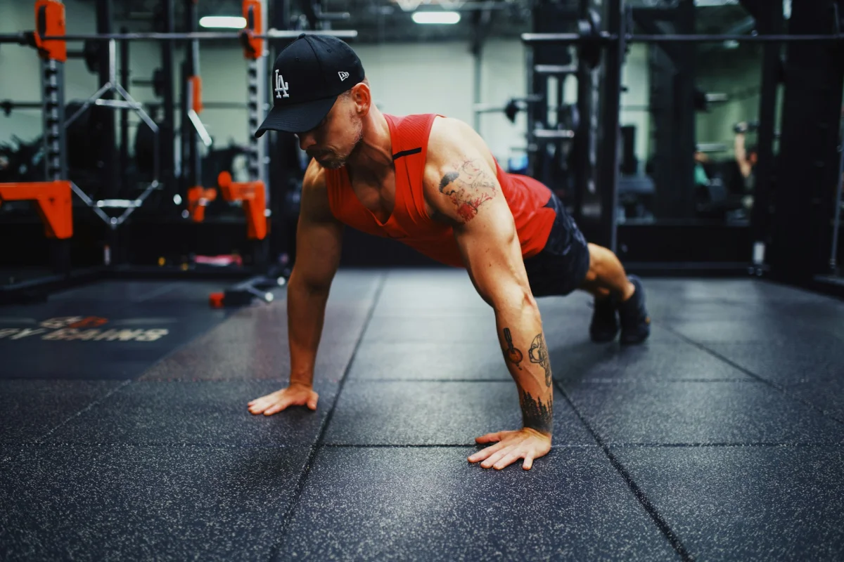 ¿Qué sucede si haces flexiones todos los días?