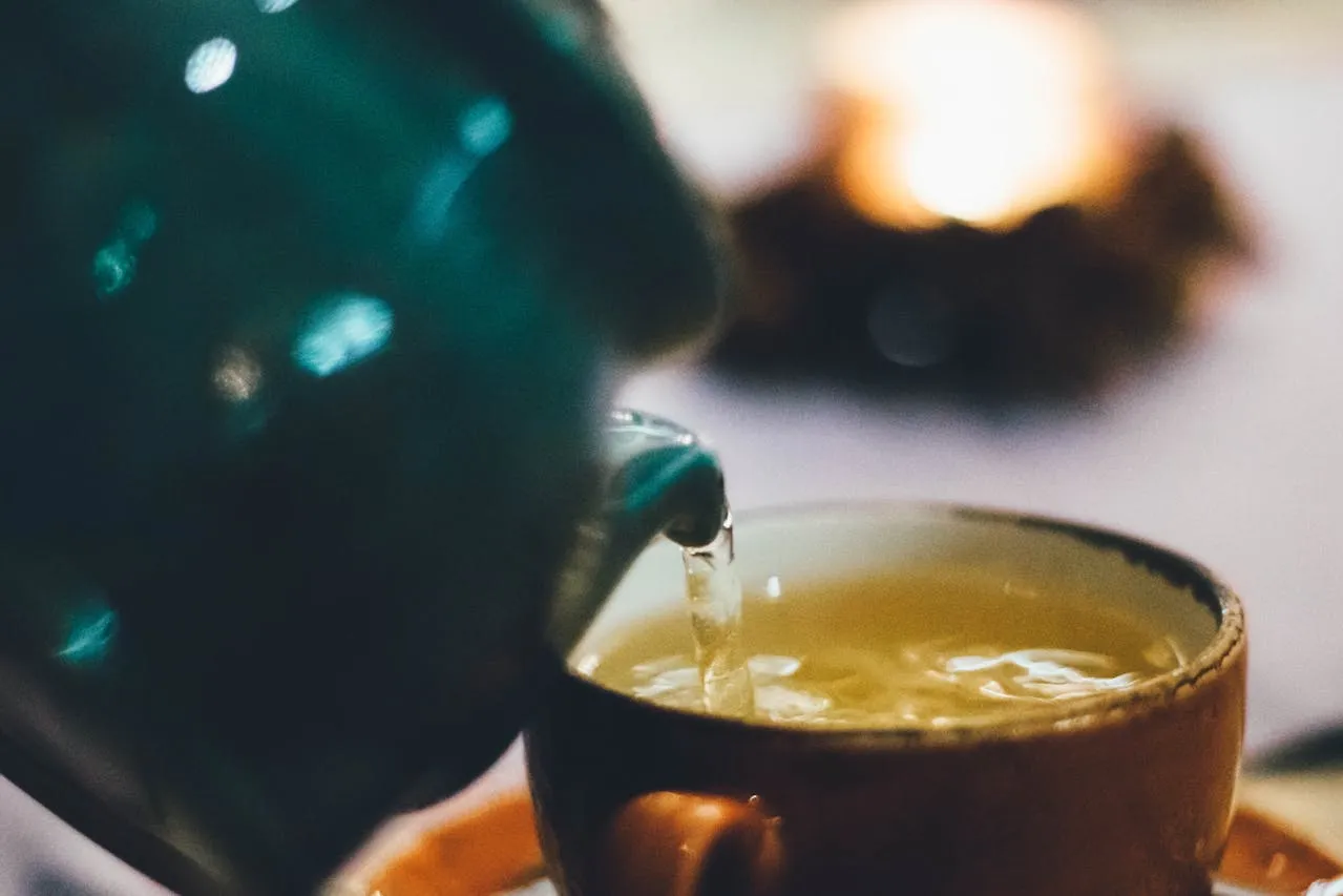 té