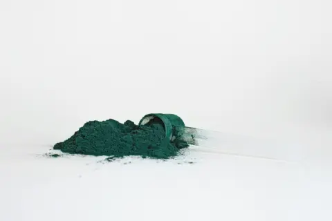 Spirulina: Die nährstoffreiche Mikroalge mit enormem gesundheitlichen Potenzial