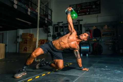 HIIT vs. Entraînement d'endurance : Qu'est-ce qui est plus efficace pour la combustion des graisses ?