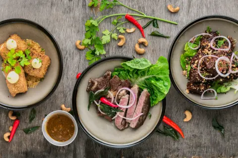 Quanta proteina può effettivamente utilizzare il corpo in un singolo pasto? Quanta proteina può effettivamente utilizzare il corpo in un singolo pasto?