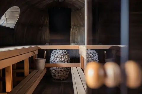 Sauna and Health: How Regular Heat Applications Affect the Heart, Muscles, Immune System, and Psyche