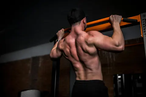 The Ultimate Guide to a Broad Back – Exercises and Techniques